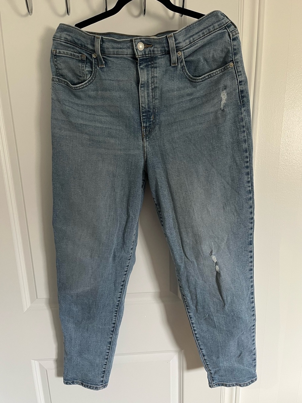 Levi’s High Waisted Mom Jean (Medium Light Blue Wash, Slightly Distressed)